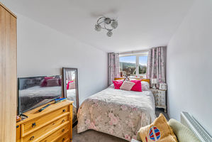 Photo 13- click for photo gallery